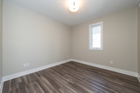 423 Ravenhill Avenue Rentals First Floor (Suite A) Photo: Room