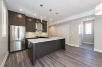 423 Ravenhill Avenue Rentals First Floor (Suite A) Photo: Kitchen